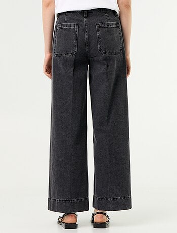 Jean large à taille haute avec poches plaquées