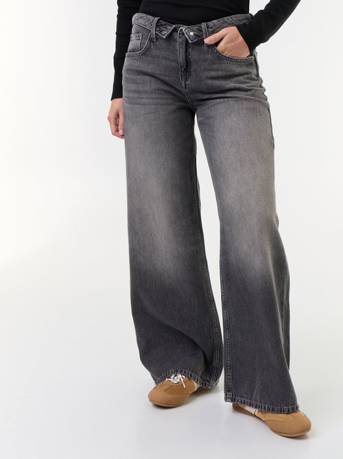 Jean large avec ceinture fantaisie - Kiabi