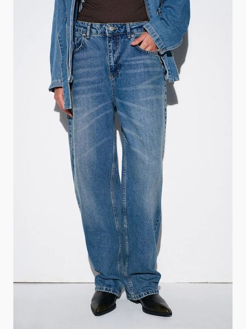 Jean large en denim de coton, taille haute dilvin - Kiabi Jean large en denim de coton, taille haute dilvin - Kiabi