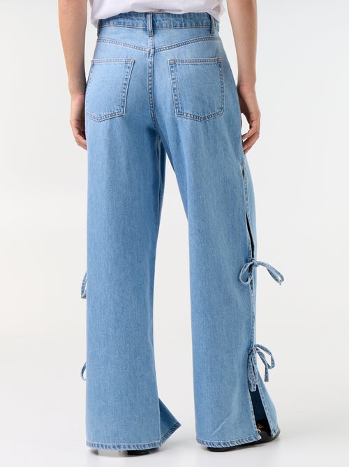 Jean large wide leg avec nœuds fantaisies à la base - Kiabi