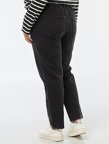 Jean mom à la taille élastiquée