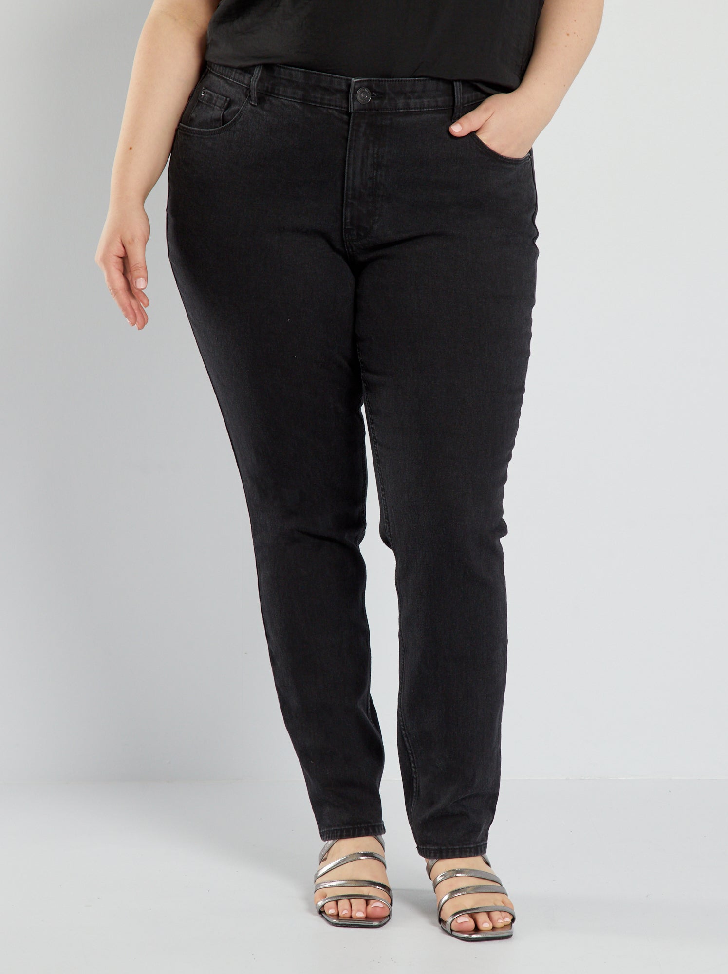 Jean slim taille haute L28 Noir Kiabi 22.00