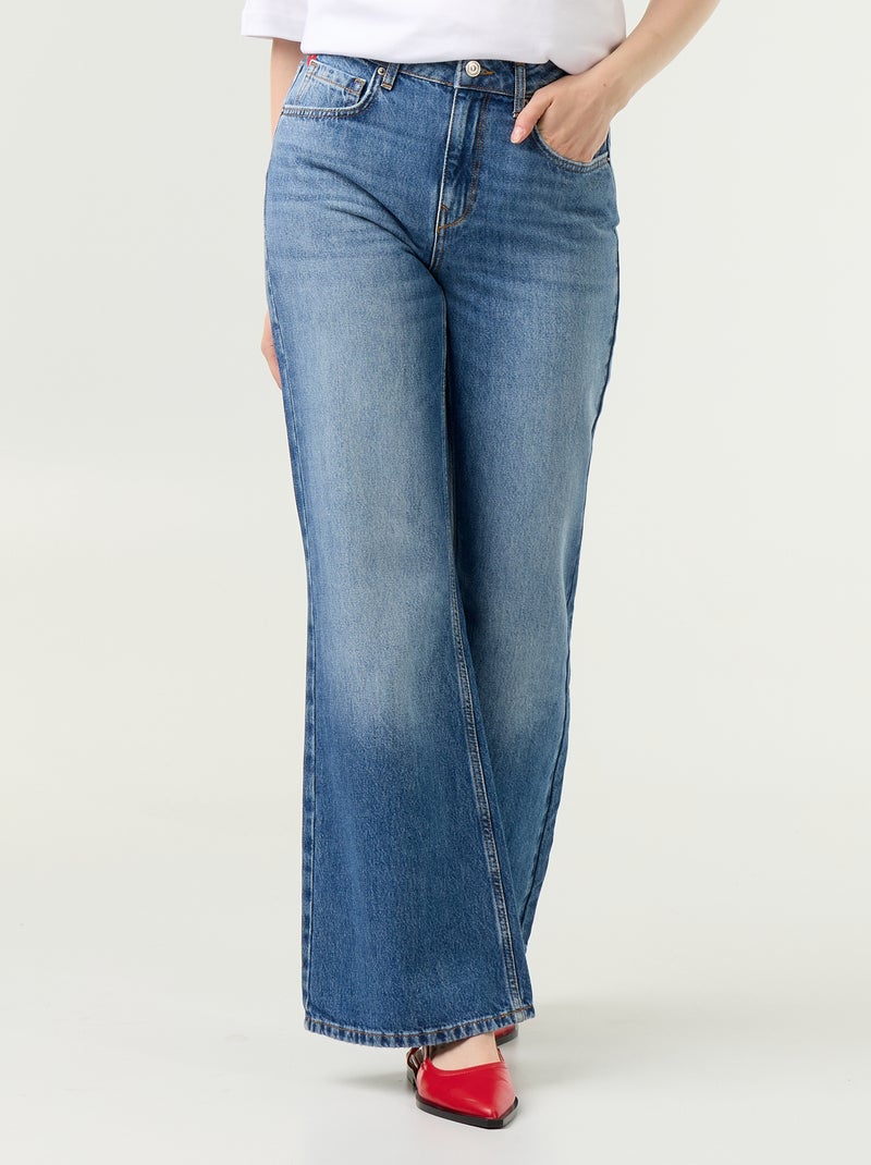 Jean taille haute coupe flare avec broderies 'cœurs' Bleu - Kiabi