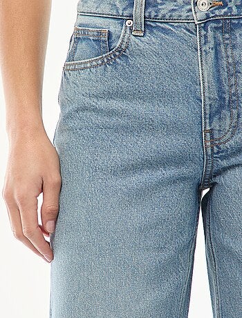 Jean taille haute coupe flare/bootcut