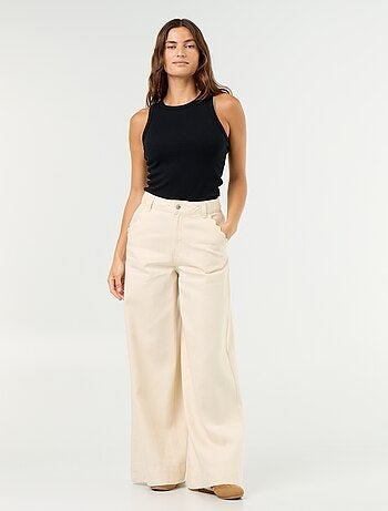 Jean wide leg avec poches découpées