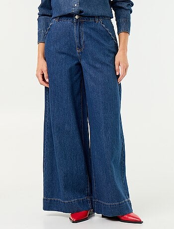 Jean wide leg avec poches découpées