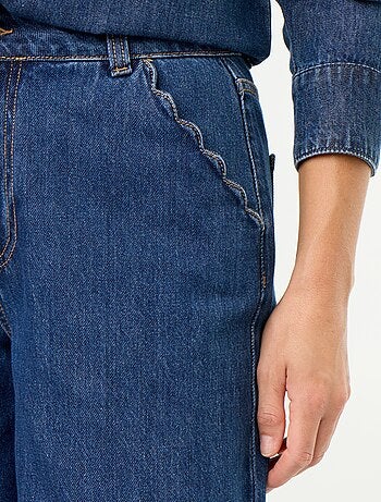 Jean wide leg avec poches découpées