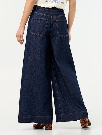 Jean wide leg avec poches découpées