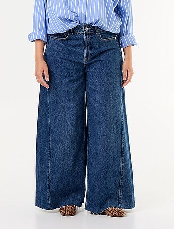 Jean wide leg et bord à cru