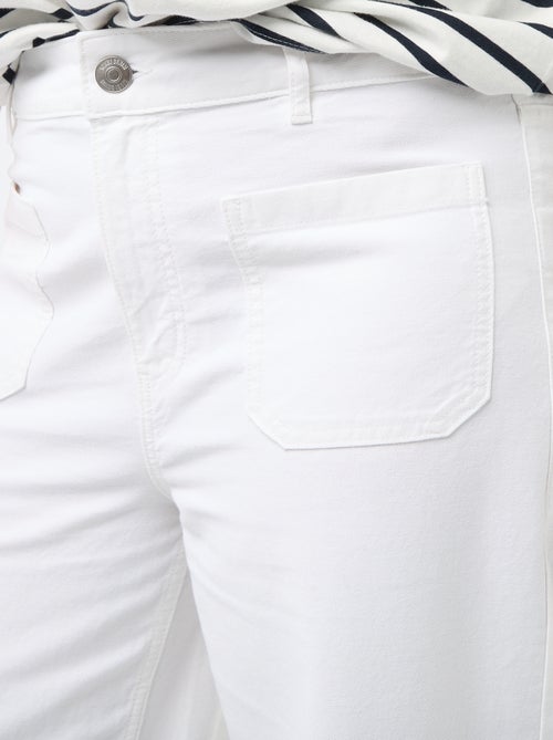 Jean wide leg taille haute avec poches plaquées devant et au dos - Kiabi