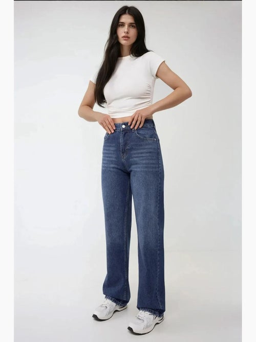 Jeans met hoge taille en rechte pijpen hiccup - Kiabi Jeans met hoge taille en rechte pijpen hiccup - Kiabi