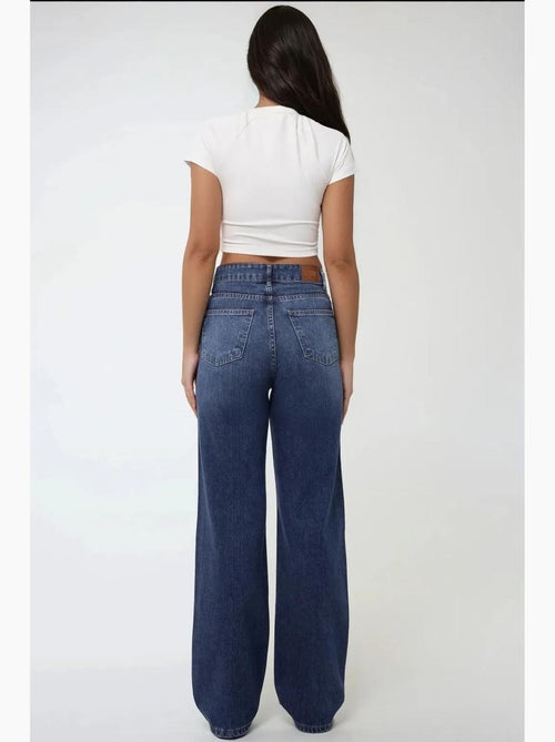 Jeans met hoge taille en rechte pijpen hiccup - Kiabi Jeans met hoge taille en rechte pijpen hiccup - Kiabi