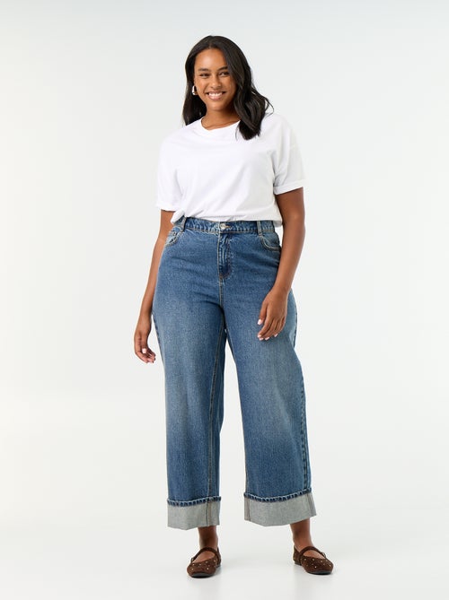Jeans met wijde pasvorm en omgeslagen pijpen - Kiabi Jeans met wijde pasvorm en omgeslagen pijpen - Kiabi