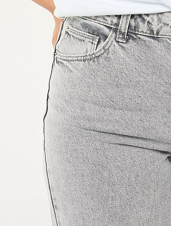 Jeans met wijde pijpen - 30L
