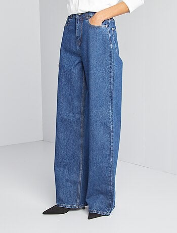 Jeans met wijde pijpen - L34