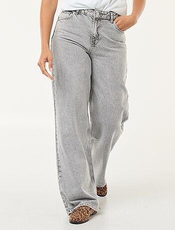 Jeans met wijde pijpen - L34