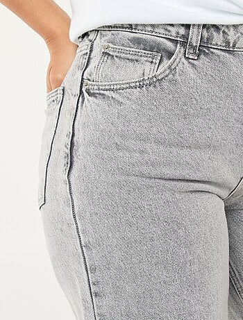 Jeans met wijde pijpen - L34