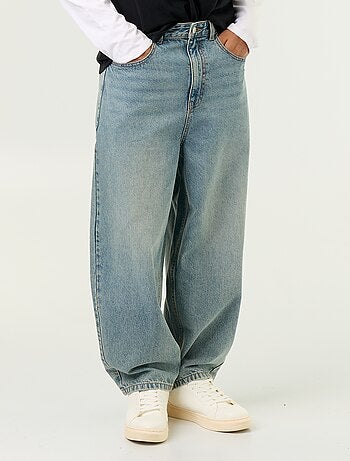Jeans met wijde pijpen en 5 zakken
