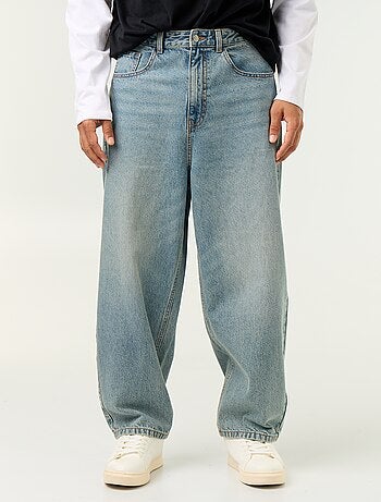 Jeans met wijde pijpen en 5 zakken