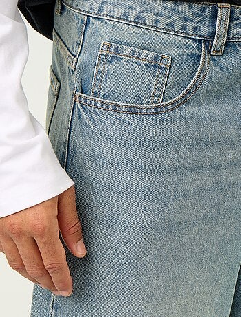 Jeans met wijde pijpen en 5 zakken