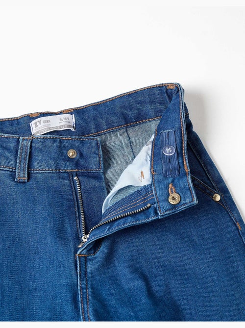 Jeans met wijde pijpen en zakken aan de voor- en achterkant - Kiabi Jeans met wijde pijpen en zakken aan de voor- en achterkant - Kiabi
