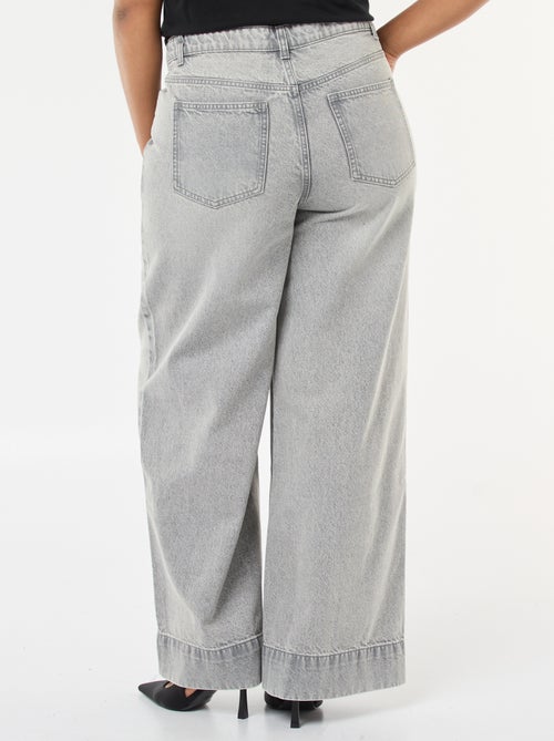Jeans met wijde pijpen, hoge taille en plooien aan de voorzijde - Kiabi