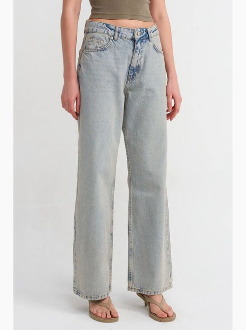 Jeans van katoenen denim met wijde pijp en middelhoge taille dilvin - Kiabi Jeans van katoenen denim met wijde pijp en middelhoge taille dilvin - Kiabi