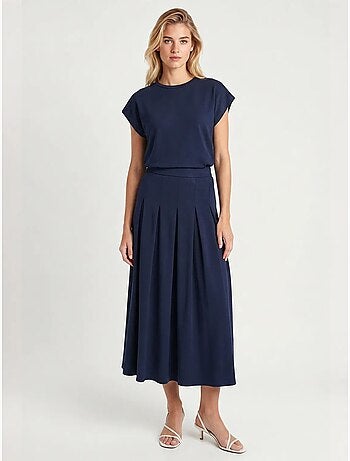 Jersey set met t-shirt en midirok istanbul