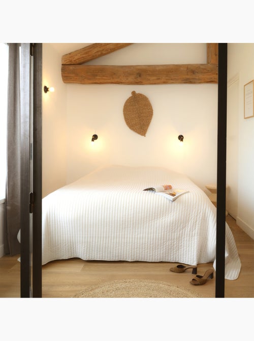 Jeté de lit matelassé en velours côtelé - Kiabi Jeté de lit matelassé en velours côtelé - Kiabi