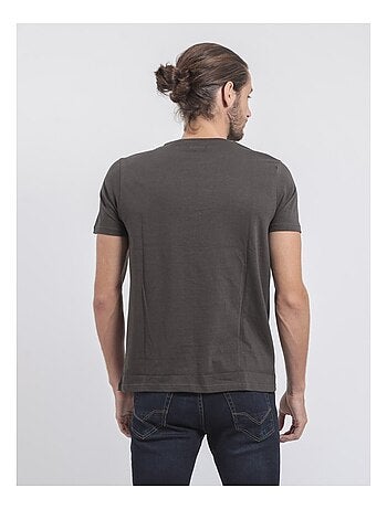 JOCOBY T-shirt met korte mouwen, ronde hals en gemaakt van puur katoen