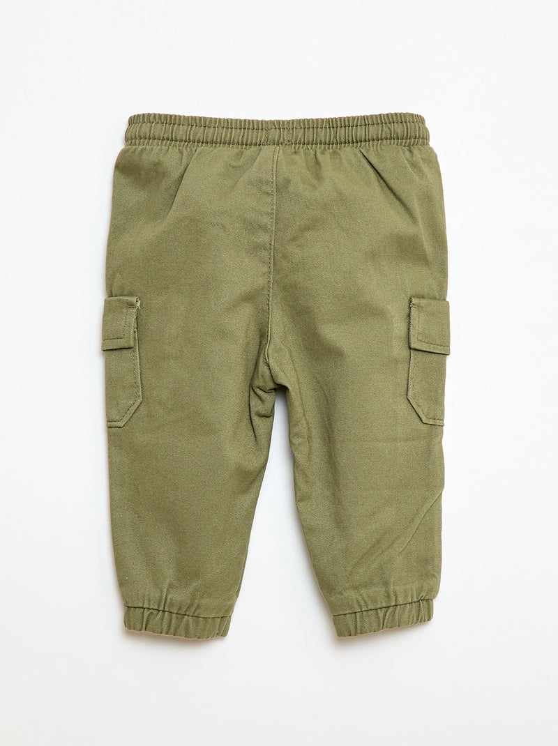 Jogg-broek van keperstof met zakken met klepje Groen - Kiabi