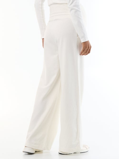 Jogging de maternité wide leg en french terry - Kiabi Jogging de maternité wide leg en french terry - Kiabi
