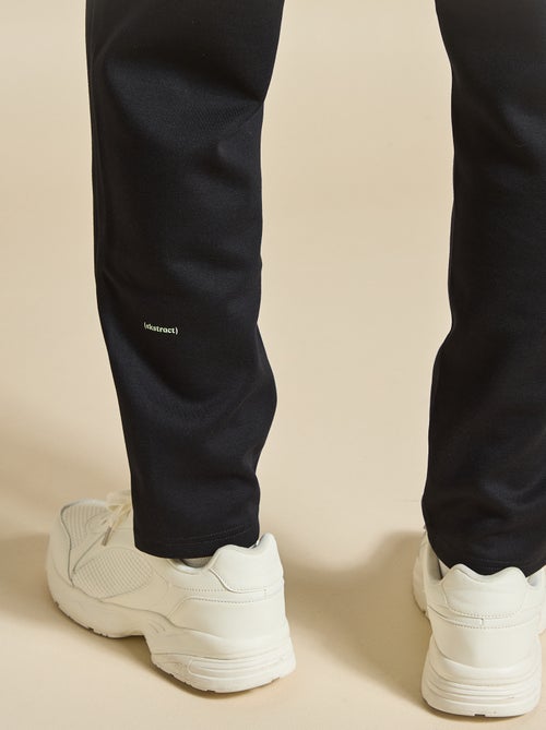 Jogging de sport - (ekstract) - Kiabi Jogging de sport - (ekstract) - Kiabi