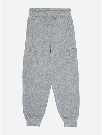 Jogging Jordan cargo