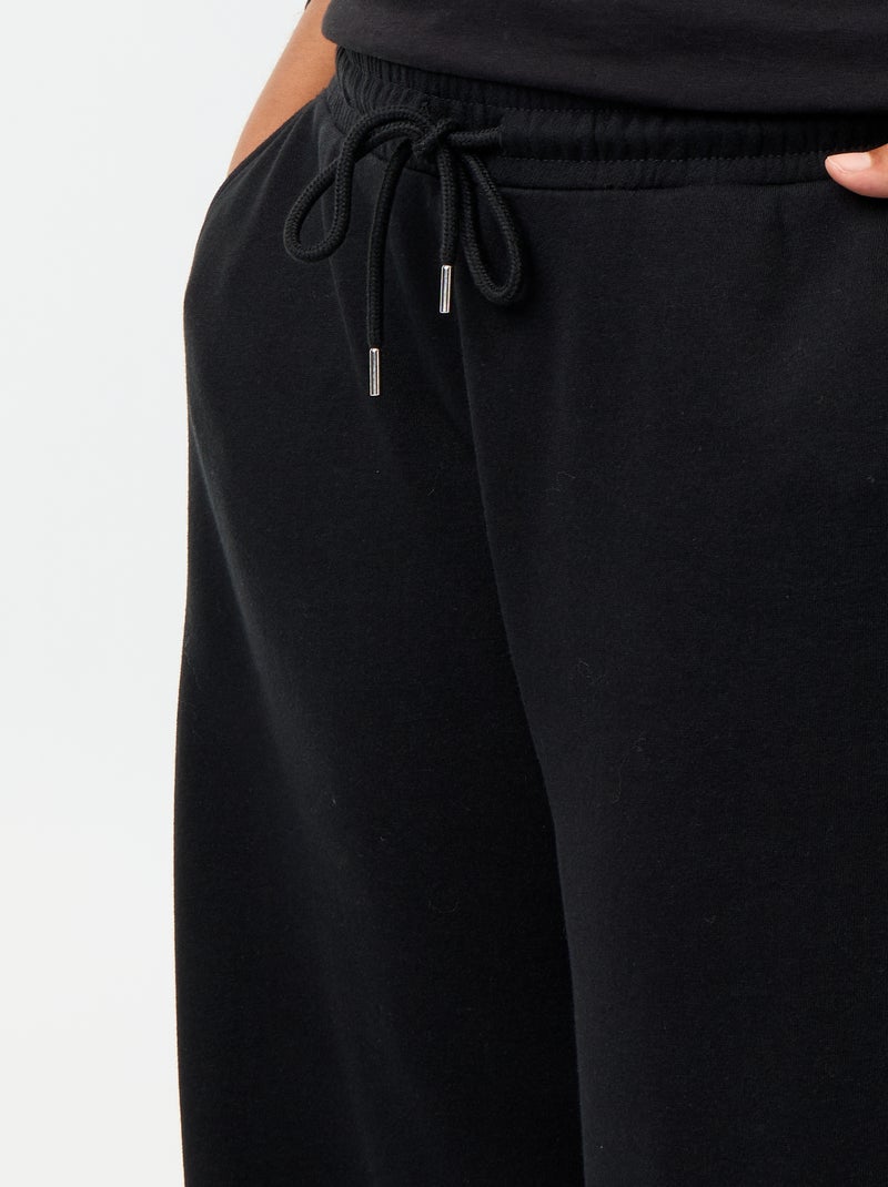 Jogging large uni Noir - Kiabi