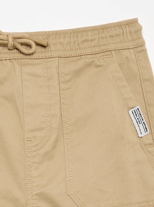 Joggingbroek met trekkoordjes - Kiabi Joggingbroek met trekkoordjes - Kiabi