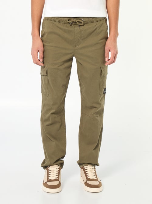 Jogpant avec poches à rabat - Kiabi