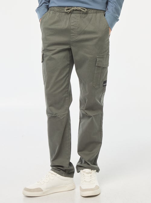 Jogpant met zakken met klepje - Kiabi