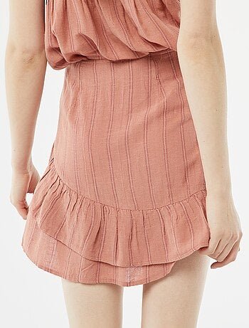 Jupe courte avec base volantée à étages