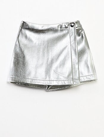 Jupe courte en faux cuir
