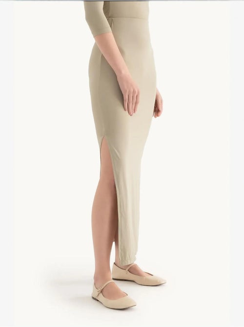 Jupe longue taille haute avec fente latérale - Kiabi