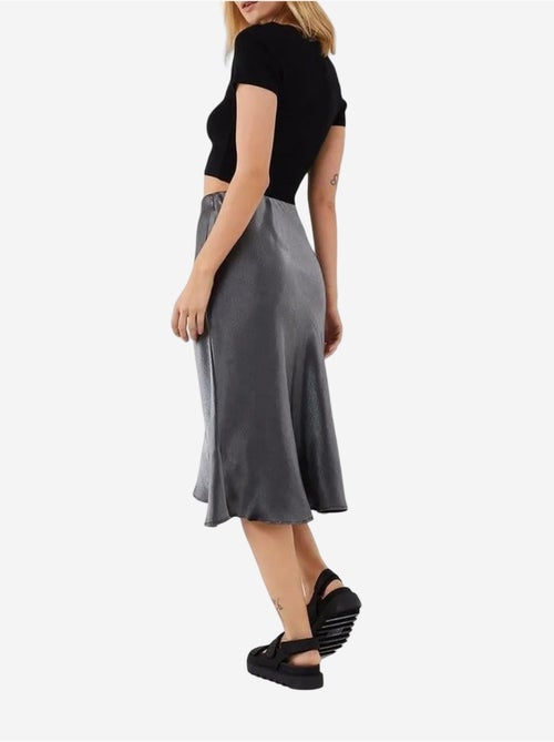 Jupe midi ajustée en satin avec taille élastiquée mixray - Kiabi Jupe midi ajustée en satin avec taille élastiquée mixray - Kiabi