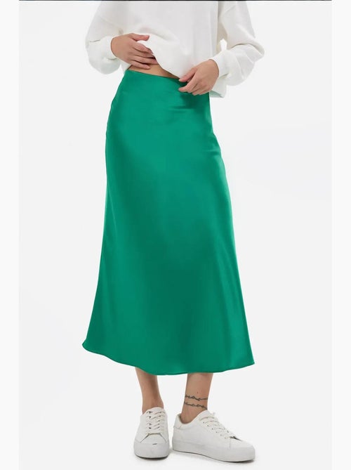Jupe midi en satin taille haute hiccup - Kiabi Jupe midi en satin taille haute hiccup - Kiabi