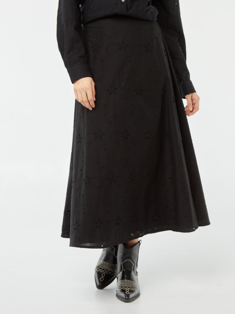 Jupe midi unie avec broderies anglaises Noir - Kiabi
