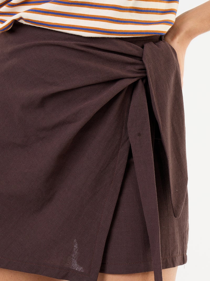 Jupe short léger avec ceinture à nouer Marron - Kiabi