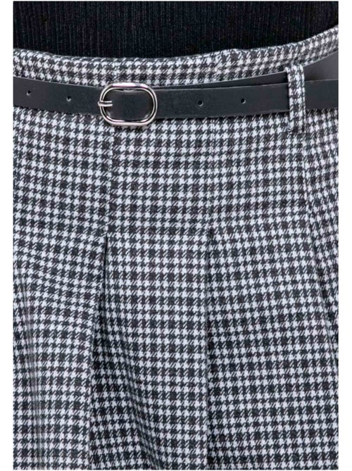 Jupe-short plissée à carreaux XOMELLE - Kiabi Jupe-short plissée à carreaux XOMELLE - Kiabi