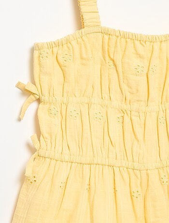 Jurk met smalle bandjes en all-over geborduurde motieven