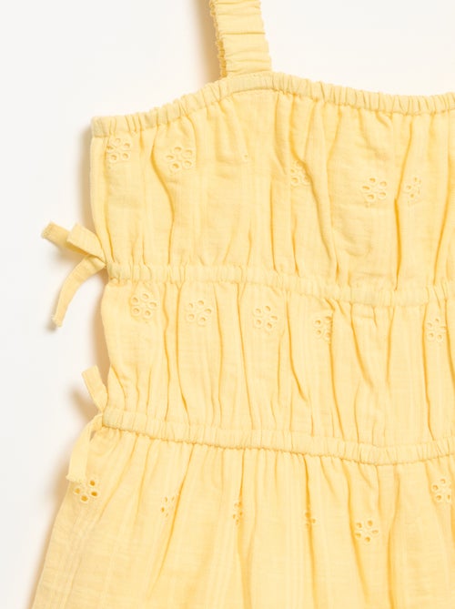 Jurk met smalle bandjes en all-over geborduurde motieven - Kiabi