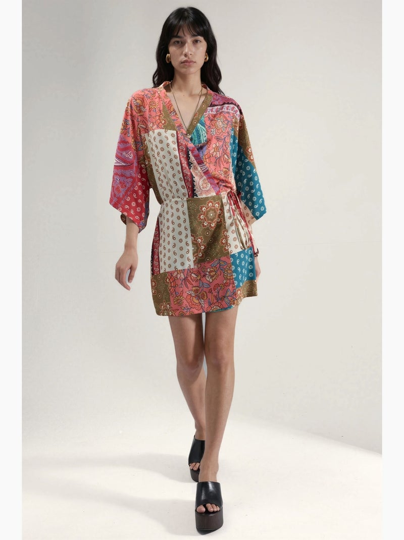 Jurk mini met etnische print en striksluiting voor hiccup Roze - Kiabi