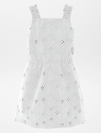 Jurkje met broderie anglaise